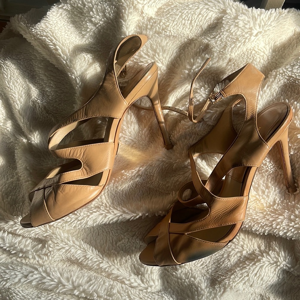 Michael Kors Collection nude heels